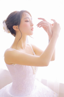 菜 绪爱